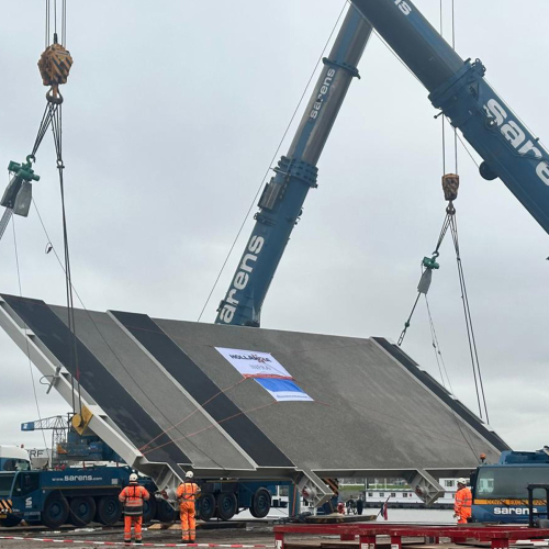 Brugval Cruquiusbrug B succesvol geplaatst