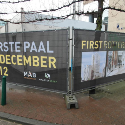 121217 eerste paal.jpg