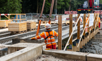 Vloedstegenbrug