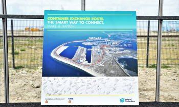 Bron 'Port of Rotterdam' (1).JPG
