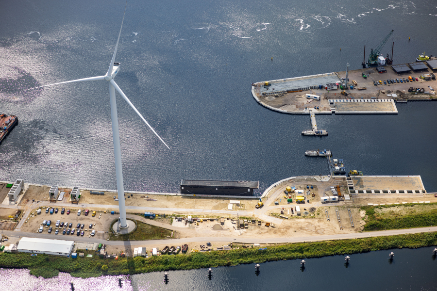 Zoutdam IJmuiden - scheidende wanden succesvol geplaatst - 3