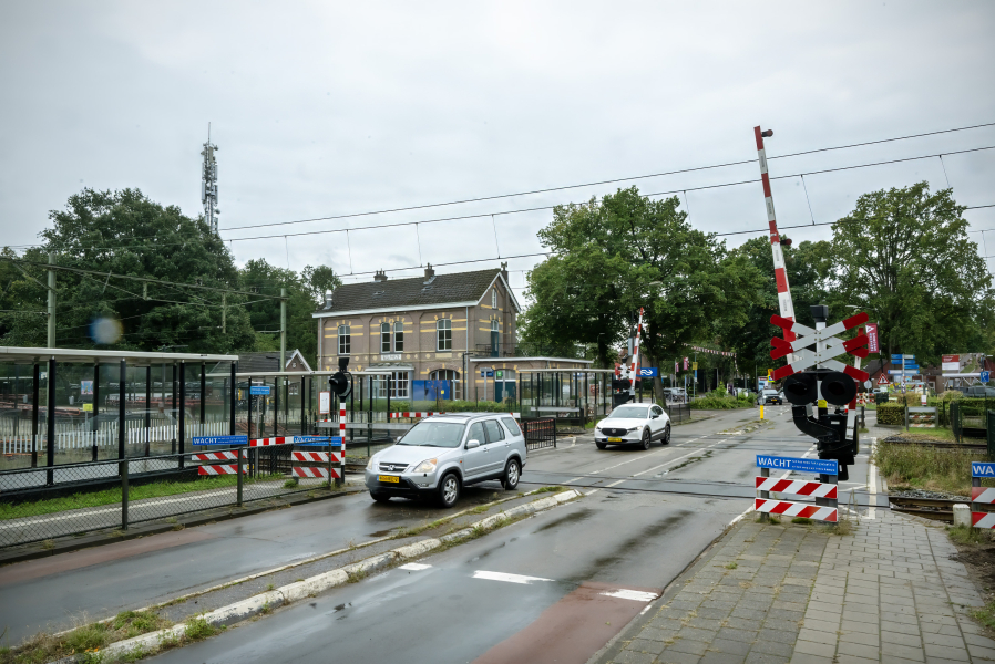 Starthandeling onderdoorgang Wolfheze - Van Hattum en Blankevoort