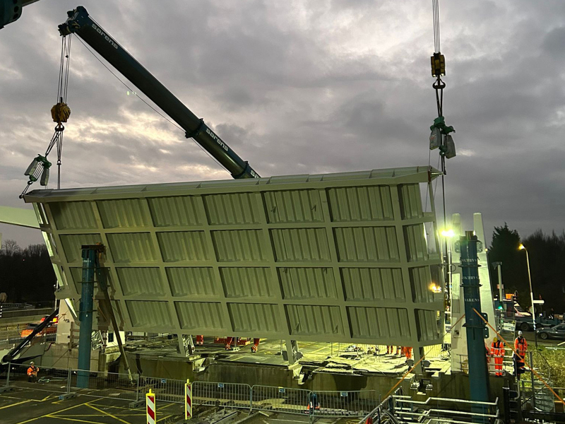 Brugval Cruquiusbrug B succesvol geplaatst 2