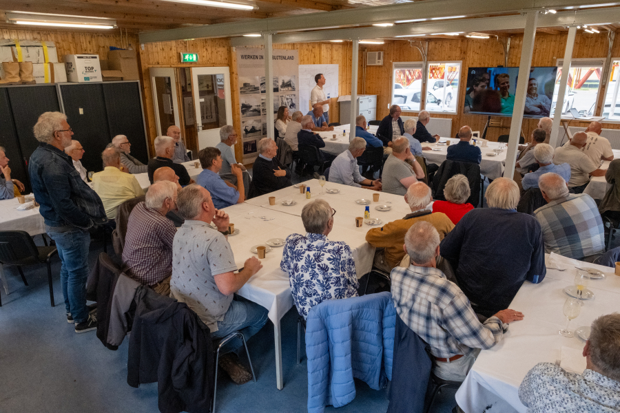 Seniorenmiddag 2026 - Van Hattum en Blankevoort 5