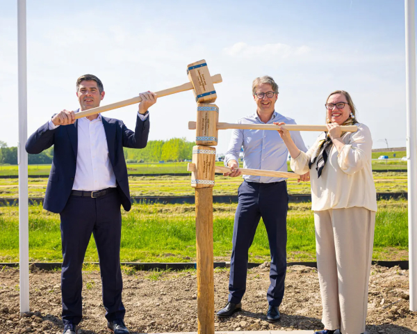 zuidwestboog-meteren-eerste-paal