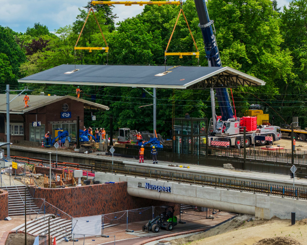 nunspeet-hollandluchtfoto-stationsoverkapping