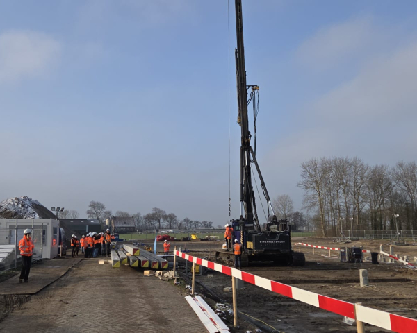 RWZI Wieringen - Eerste paal