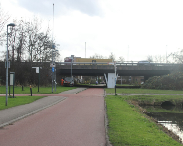 Viaduct Bijdorp.jpg