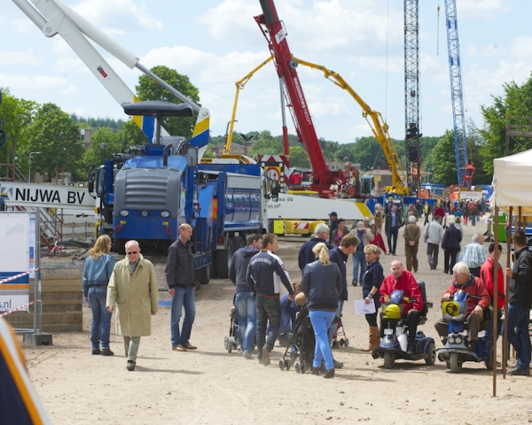foto dag vd Bouw Nijverdal 3.JPG