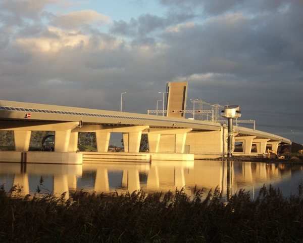 Golden Ramspolbrug_web.jpg