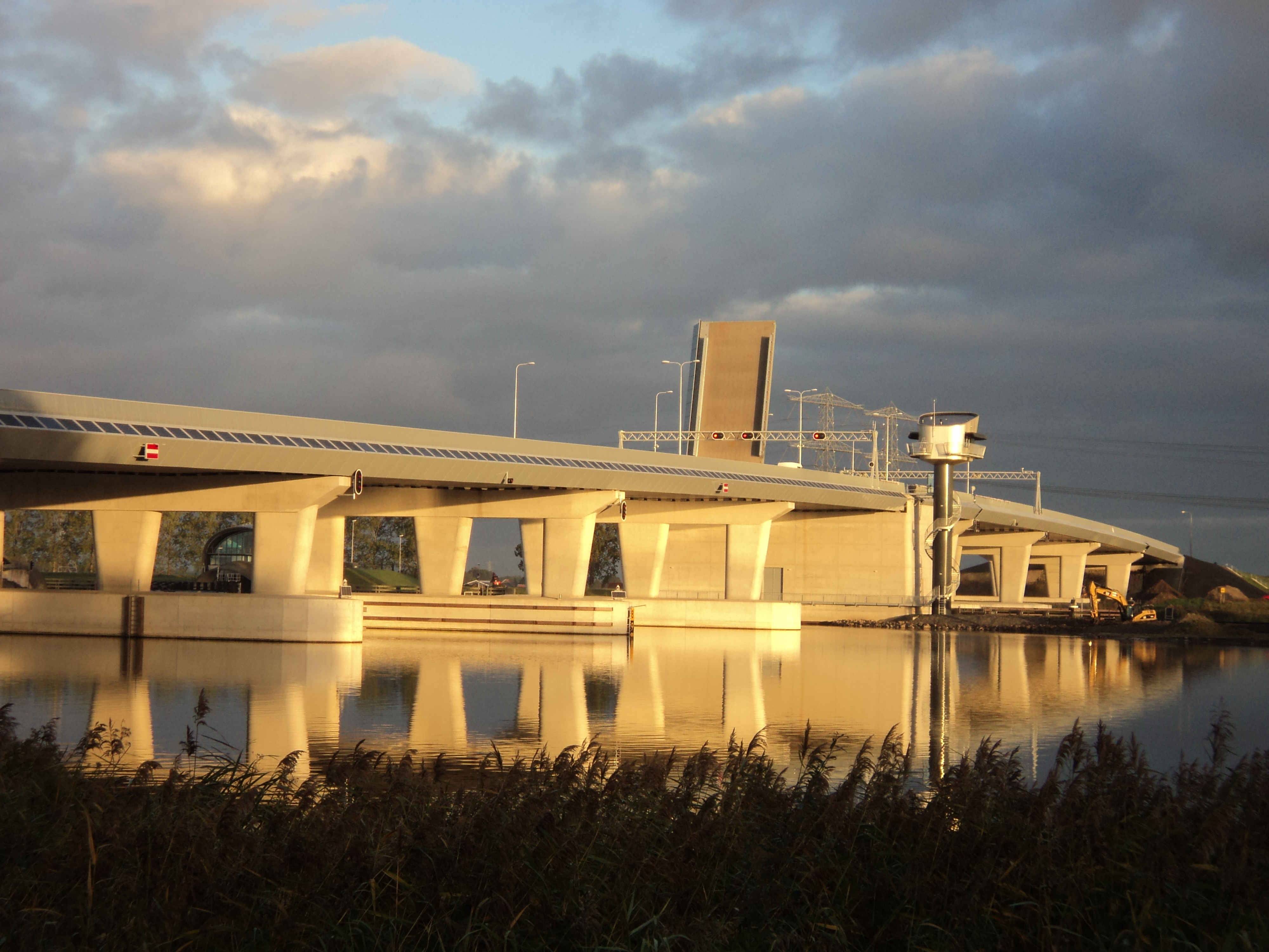 Golden Ramspolbrug.JPG